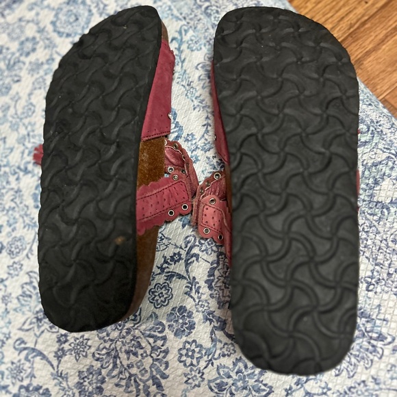 Birkenstock Pink Sandals - Picture 6 of 9